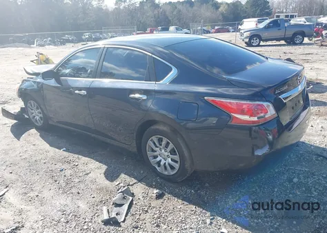 2015 Nissan Altima 2.5/2.5 S/2.5 Sl/2.5 Sv из США, поврежденный, VIN 1N4AL3AP5FN360472